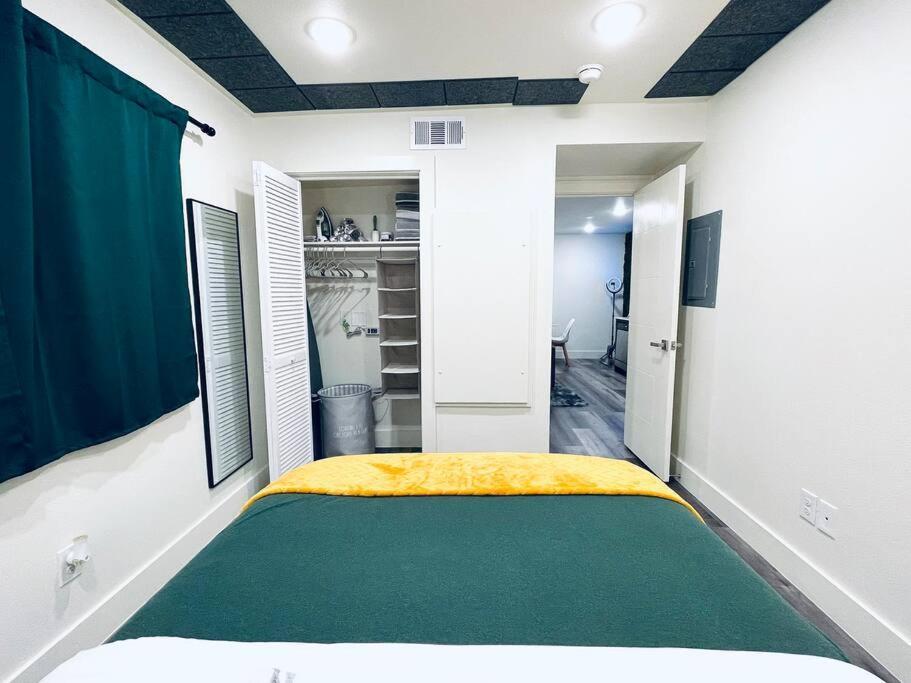 Luxe Travel Retreat Near Deep Ellum Appartement Dallas Buitenkant foto